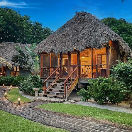 Turtle Inn By Francis Ford Coppola Placencia Esterno foto