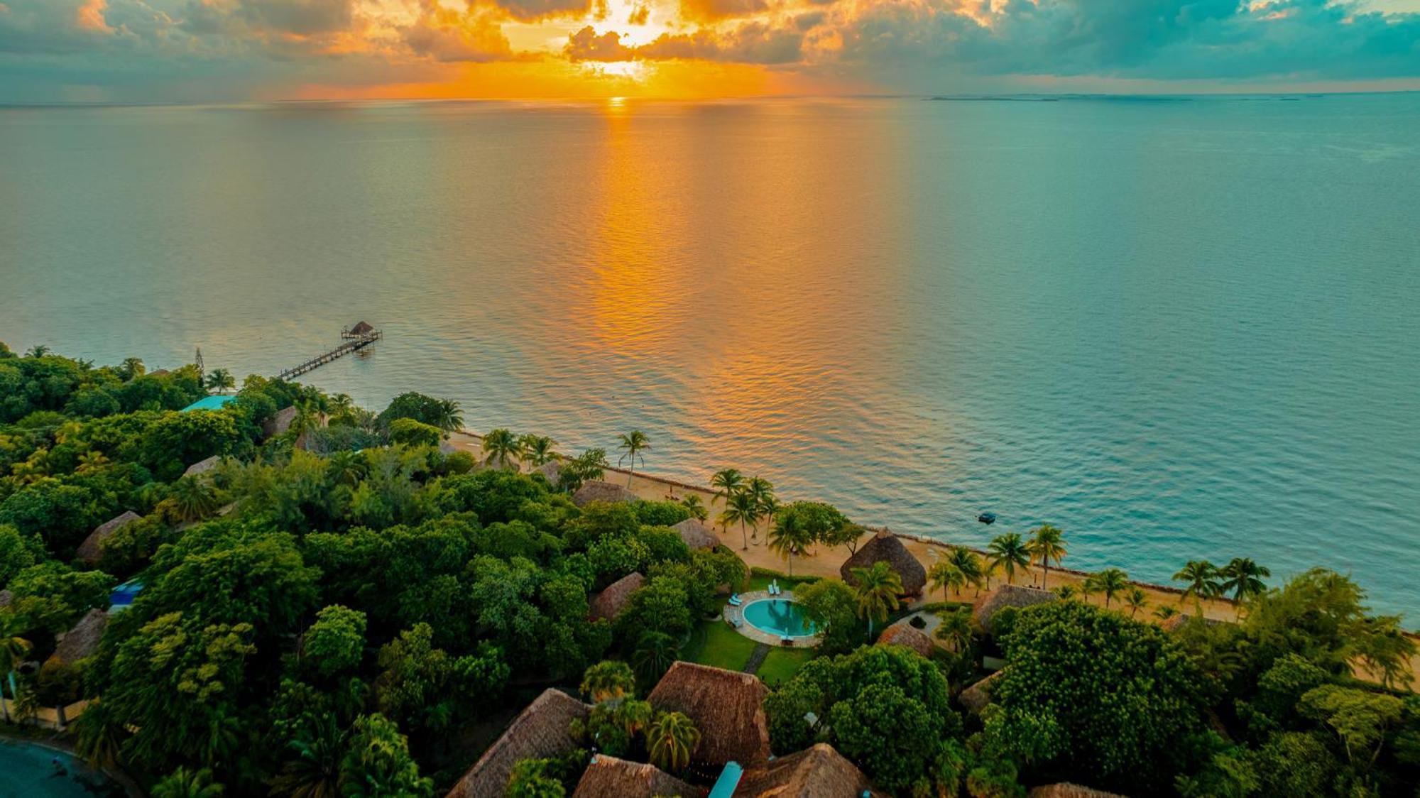 Turtle Inn By Francis Ford Coppola Placencia Esterno foto